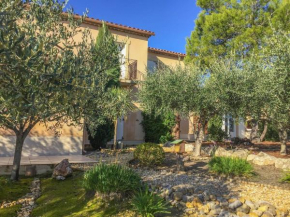 Anduze Gîte Les Lauriers 2/3 personnes au calme.